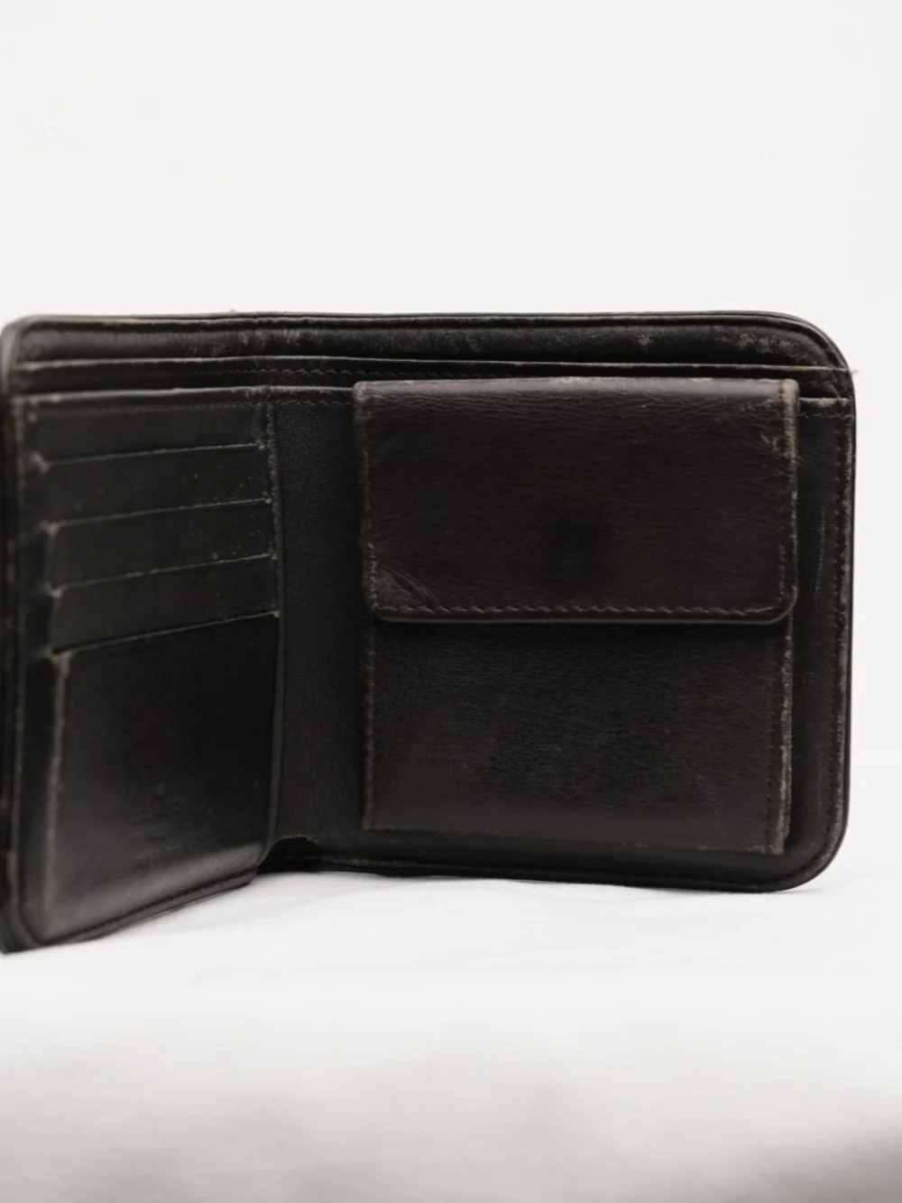 Louis Vuitton 2008 Bifold Wallet